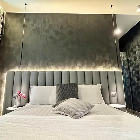 Private Luxury Suites