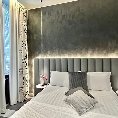Private Luxury Suites